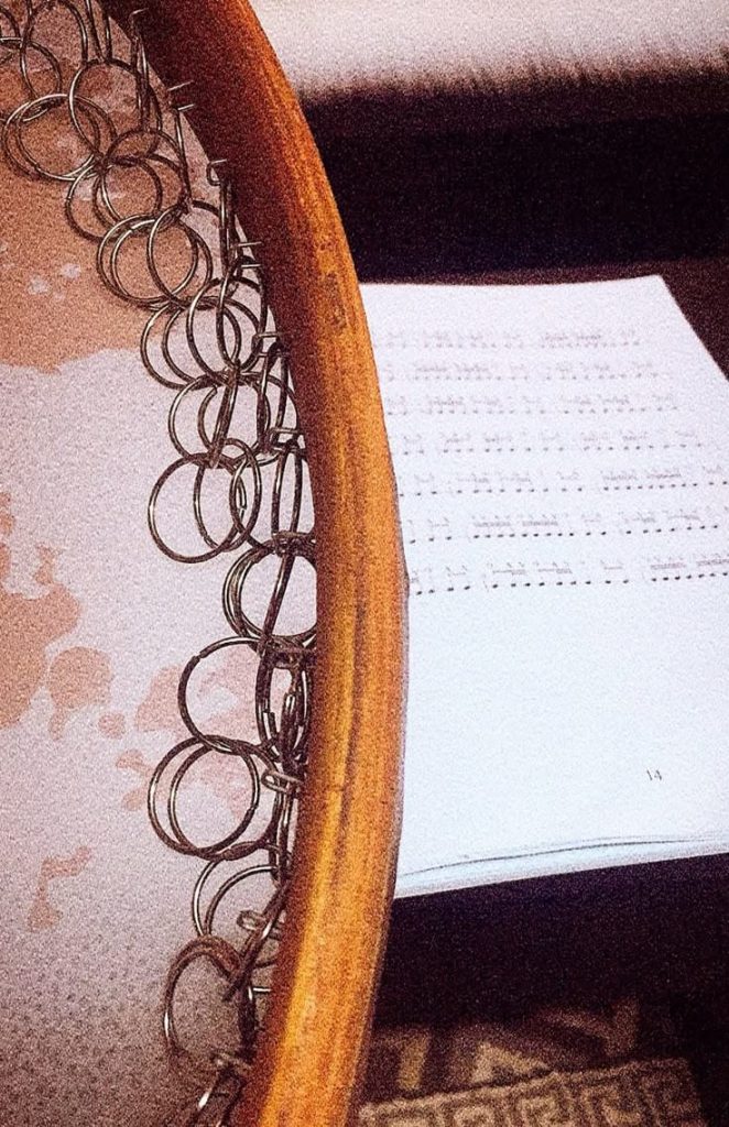 انواع دف؛ آشنایی با مدلها، جنسها و کاربردهای مختلف این ساز کهن ایرانی 9 WhatsApp Image 2025 12 05 at 15.32.33 ایران پرکاشن